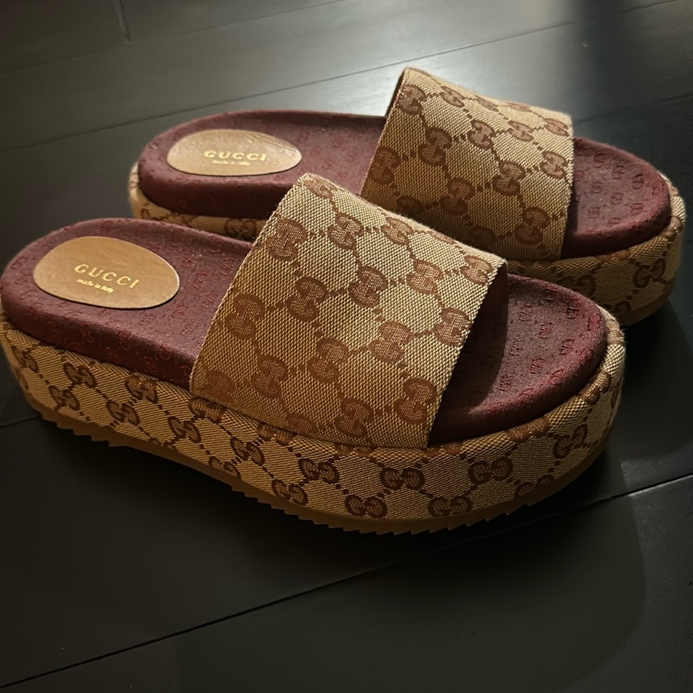 Canvas GG Monogram Angelina Platform Slide Sandals 37 Beige Ruggine Authentic